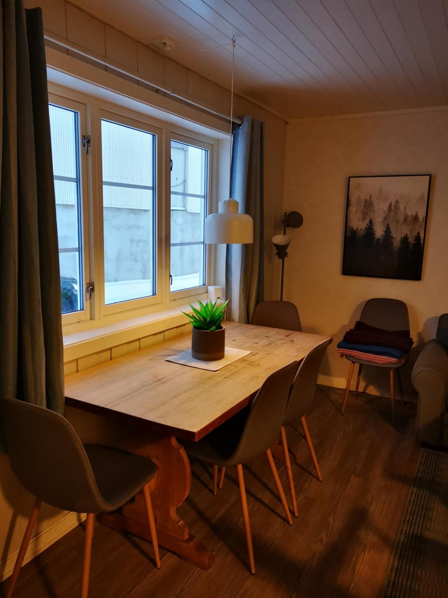 Kaikanten Rorbuer Sennesvik Room photo